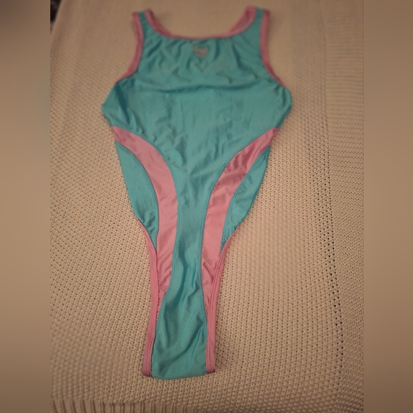 Hiro Gato Thong Swimsuit - Picture 4 of 8